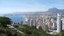 Panoramaaufnahme von Benidorm von La Cruz aus gesehen, Farbphotographie, 2008, Photograph: Siocaw; Bildquelle: Wikimedia Commons, http://commons.wikimedia.org/wiki/File:Benidorm2.jpg?uselang=de, gemeinfrei. 