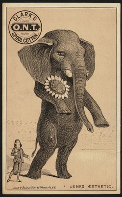 Anonym: Jumbo aesthetic: Clark's O.N.T. Spool Cotton, Lithographie, 13 x 8 cm, ca. 1870–1900, Ersteller: N. Y. : Buek & Lindner Lith.; Bildquelle: Boston Public Library Collection: 19th Century American Trade Cards, Accession No.: 10_03_002447a, https://www.flickr.com/photos/boston_public_library/9564244888/in/photolist-fyUXEt-fzafMh-fyUXp4-fzafMW-g7SfvF-fxUXDA-fzafQG-fzafD5-fxEEMk-fzafyL-fyUXkX-fzafEh-fzaicL-fzafL3-fzafHq-e3gwLU-6rKc9u-g7Rqec-g7RwfG-6dsQXB-fyUZYz-fzafV3-e3gwKu-g7RwBy-g7RKHm, Creative Commons Attribution 2.0 Generic license, https://creativecommons.org/licenses/by-nc-nd/2.0/.