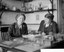 Dame Rachel Crowdy, a commandant of the VAD [Voluntary Aid Detachment] and her assistant Miss Monica Glazebrook in their office at the Hotel Christol, Boulogne, Schwarz-Weiß-Photographie, 1919, Photographin: Olive Edis; Bildquelle: © IWM (Q 7978), http://www.iwm.org.uk/collections/item/object/205194661, IWM Non Commercial Licence, http://www.iwm.org.uk/corporate/privacy-copyright/licence.